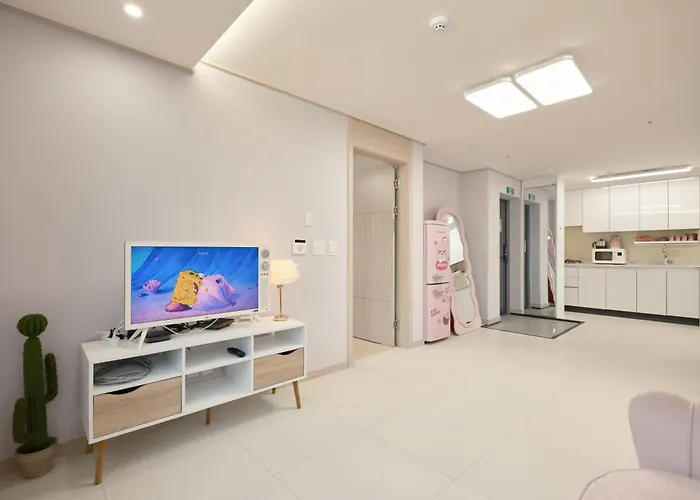 Pink 4 Bedroom * Seoul
